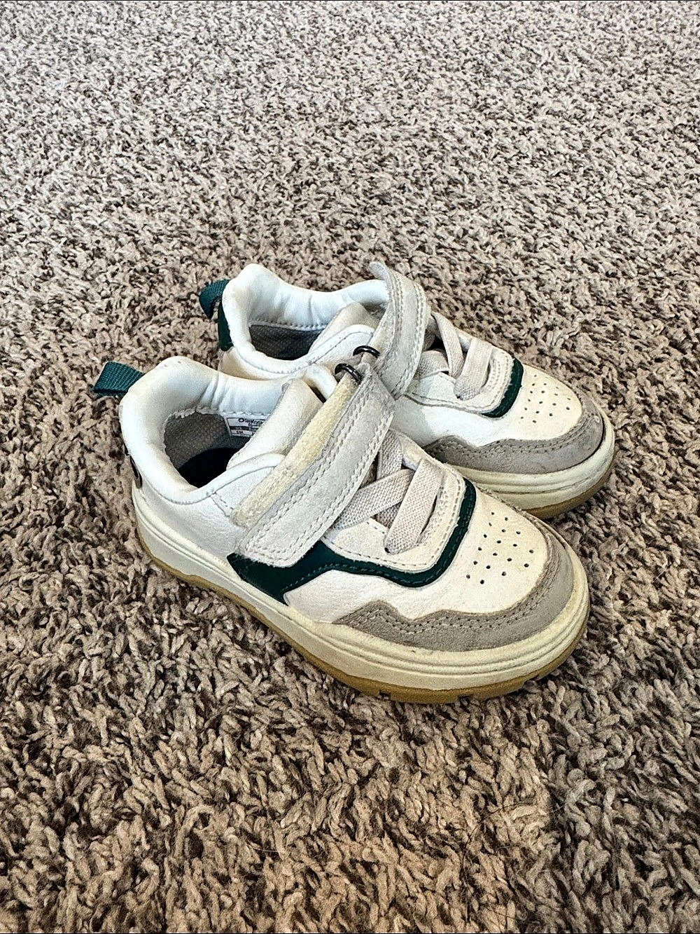 OshKosh B'gosh Kids Sneakers Boys US 5M